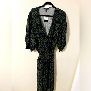 NWT Eloquii green and navy animal print maxi dress plus size 24 puff sleeve